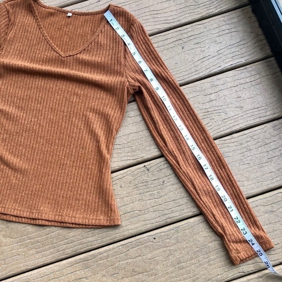 NEW V-neck Ribbed  Skinny long sleeves tee - XS - Picture 4 of 11